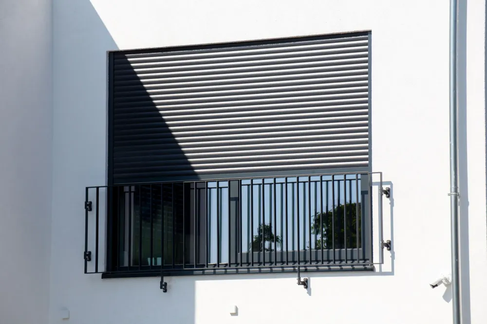 Pose de volets roulants près de Orgeval